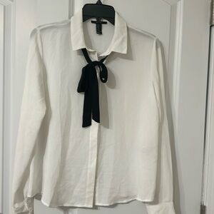 NWT F21 white blouse size M